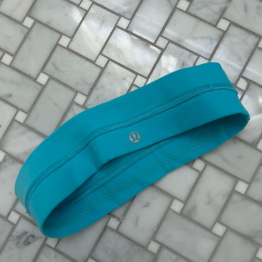 Lululemon bright blue headband - excellent condition!!!